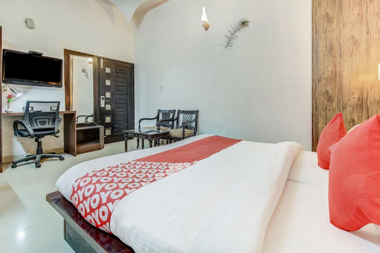 Oyo 27999 Hotel Deep Sirsa Esterno foto